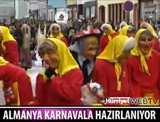 ALMANYA'DA KARNAVAL SEVİNCİ