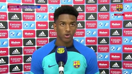 Alejandro Balde da la cara y deja un mensaje optimista tras el clásico / FCB