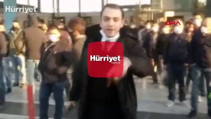 İstanbul'da İETT durağında otobüs isyanı