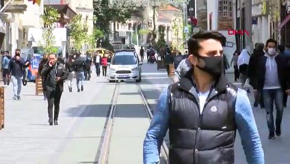 İstiklal Caddesi'nde yoğunluk dikkat çekti