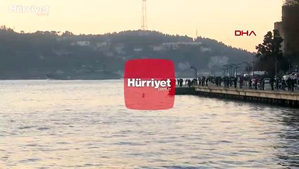 İstanbul Boğazı'ndan geçen Rus savaş  gemisinde dikkat çeken görüntü