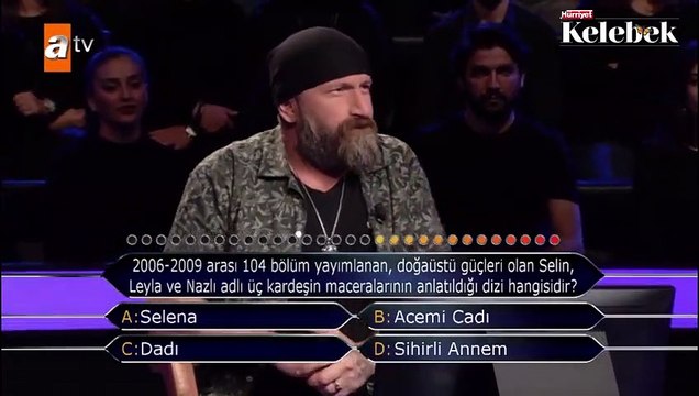 Kenan İmirzalıoğlu Kim Milyoner Olmak İster'de Sinem Kobal'a selam gönderdi