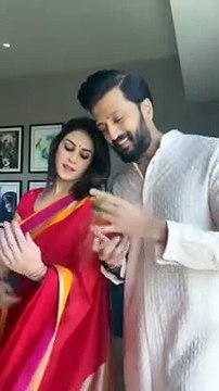 Genelia D'Souza REVEALS why she fell in love with Riteish Deshmukh जेनेलिया डिसूजा ने खुलासा किया कि उन्हें रितेश देशमुख से प्यार क्यों हुआجينيليا ديسوزا تكشف سبب وقوعها في حب ريتيش ديشموخரித்தேஷ் தேஷ்முக்கை ஏன் காதலித்தேன் என்பதை ஜெனிலியா டிசோசா வெ