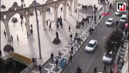 Kent meydanında tekme tokat kavga ettiler: 5 gözaltı