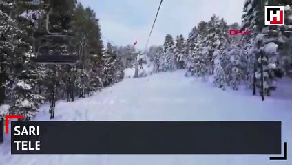 Sarıkamış'ta kayak merkezinde teleferik vagonları havada asılı kaldı