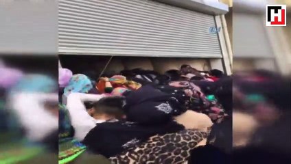 Mağazadaki indirim izdihama neden oldu... O anlar kamerada