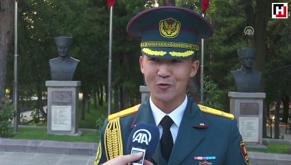 Cumhurbaşkanı Erdoğan'dan Kırgız teğmenlere jest