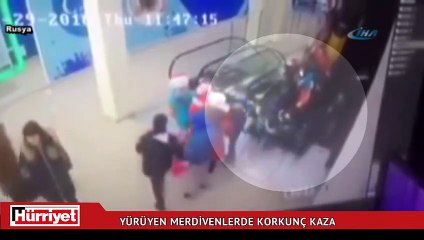 Yürüyen merdivenlerde korkunç kaza