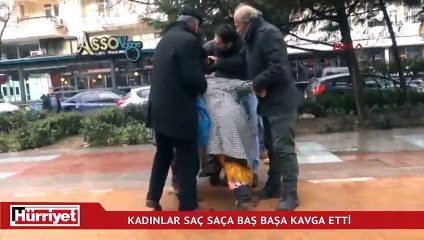 Kadınlar saç saça baş başa kavga etti