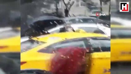 Taksici ve vatandaş arasında kısa mesafe kavgası!