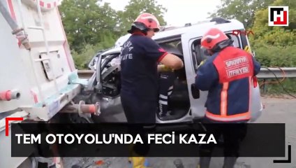 Hafif ticari araç emniyet şeridinde duran tankere çarptı