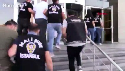 Zeytinburnu Tapu Müdürlüğü'nde usulsüzlük yapan memurlara operasyon kamerada