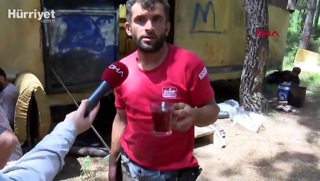 Riva'da tekne kayalıklara çarptı mahsur kalanlar kurtarıldı