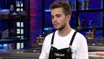 MasterChef Türkiye'de Mehmet şefi çıldırtan tabak! Furkan ağlayarak stüdyoyu terk etti