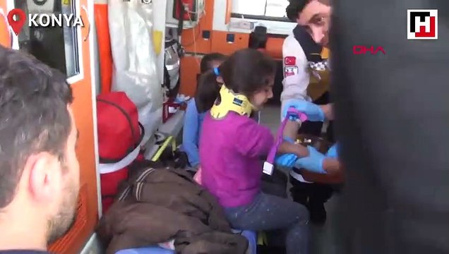 Öğrenci servisi ile otomobil çarpıştı 7 öğrenci yaralı