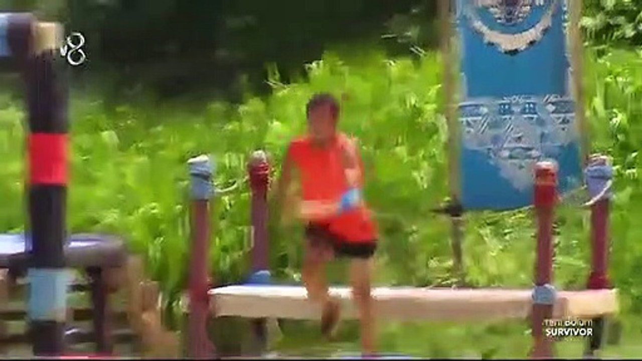Survivor'da Sercan, Nisa'ya açıldı... Sosyal medya sallandı!