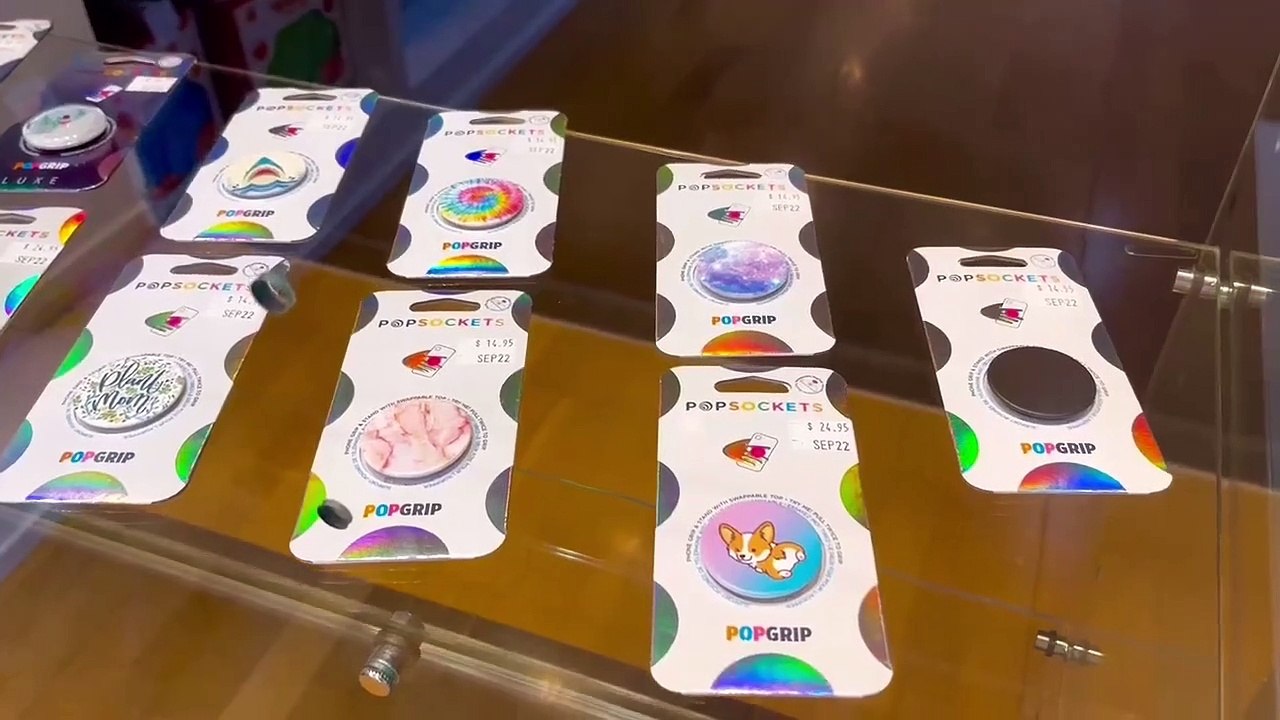 Popsockets had become a common accessories nowadays!