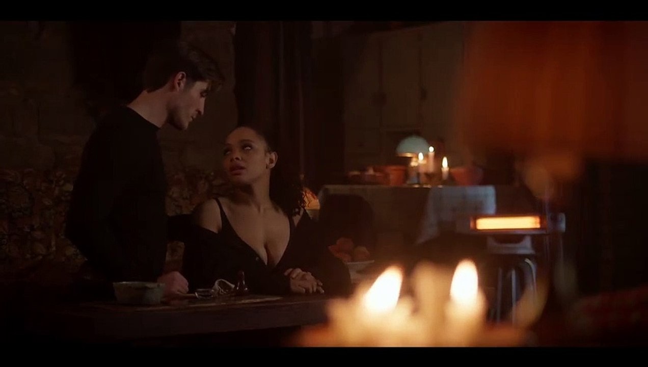 Vampire Academy _ Kissing Scenes — Rose and Dimitri (Sisi Stringer and Kieron Moore)