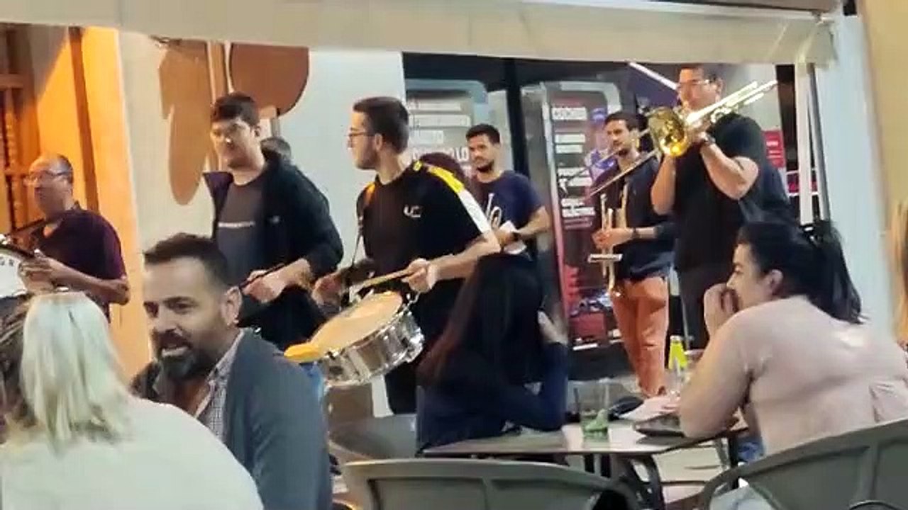 La performance de la pedida de mano de Fortuna se ha viralizado.