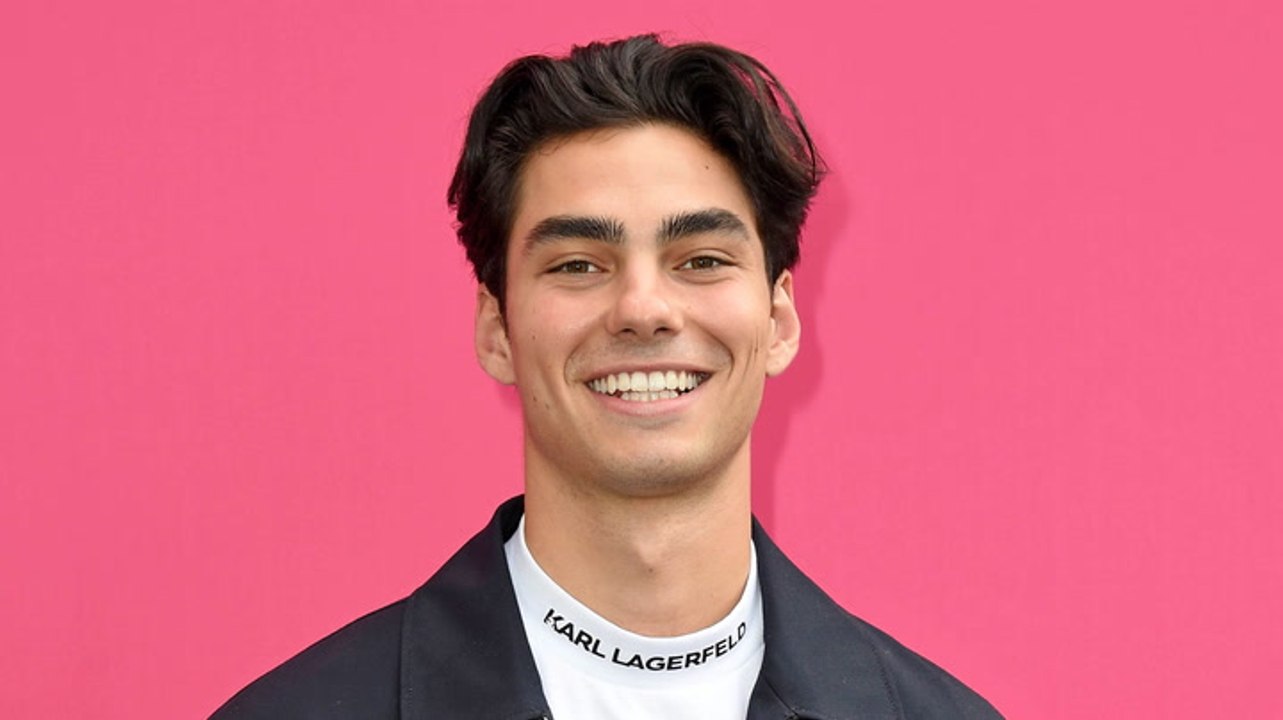 Elevator Boy Jacob: Was läuft wirklich mit DIESER TikTokerin?