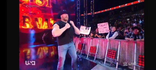 Brock Lesnar Bobby Lashley brawl in Raw 17 October 2022