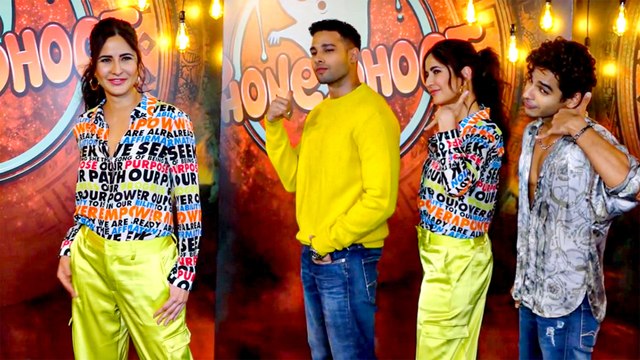 फिल्म प्रमोशन के दौरान कैटरीना कैफ और ईशान खट्टर ने की जमकर मस्ती