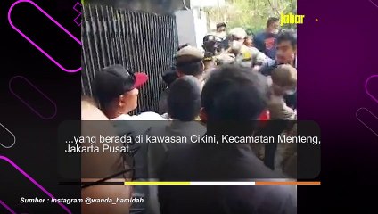 Relawan Anies Sentil Wanda Hamidah yang Sebut Anies Zalim