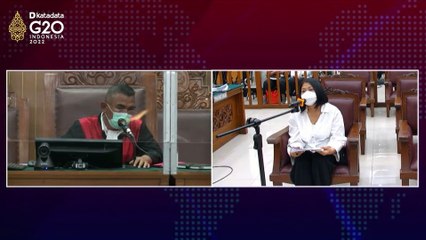 Momen Putri Candrawathi Tidak Memahami Dakwaan Jaksa | Katadata Indonesia