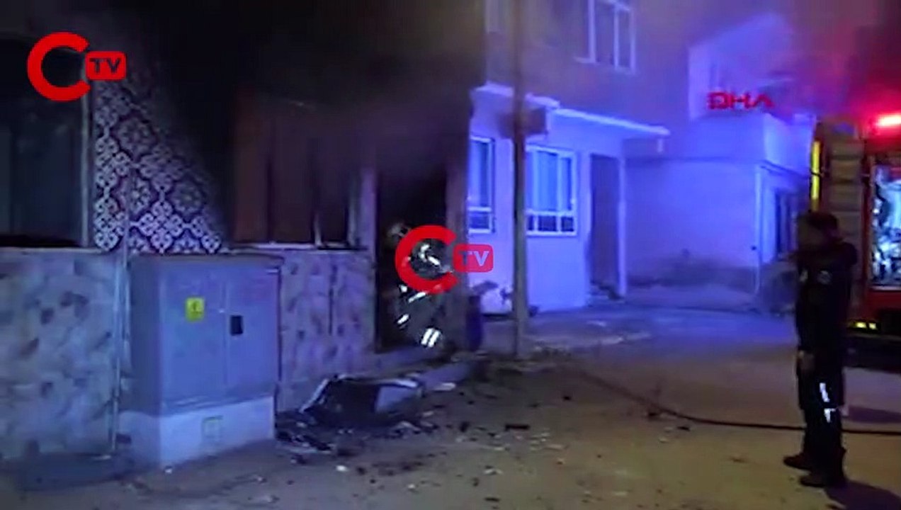 Ailesiyle tartışıp 5 gün önce ateşe verdiği binayı patlatmaya çalıştı