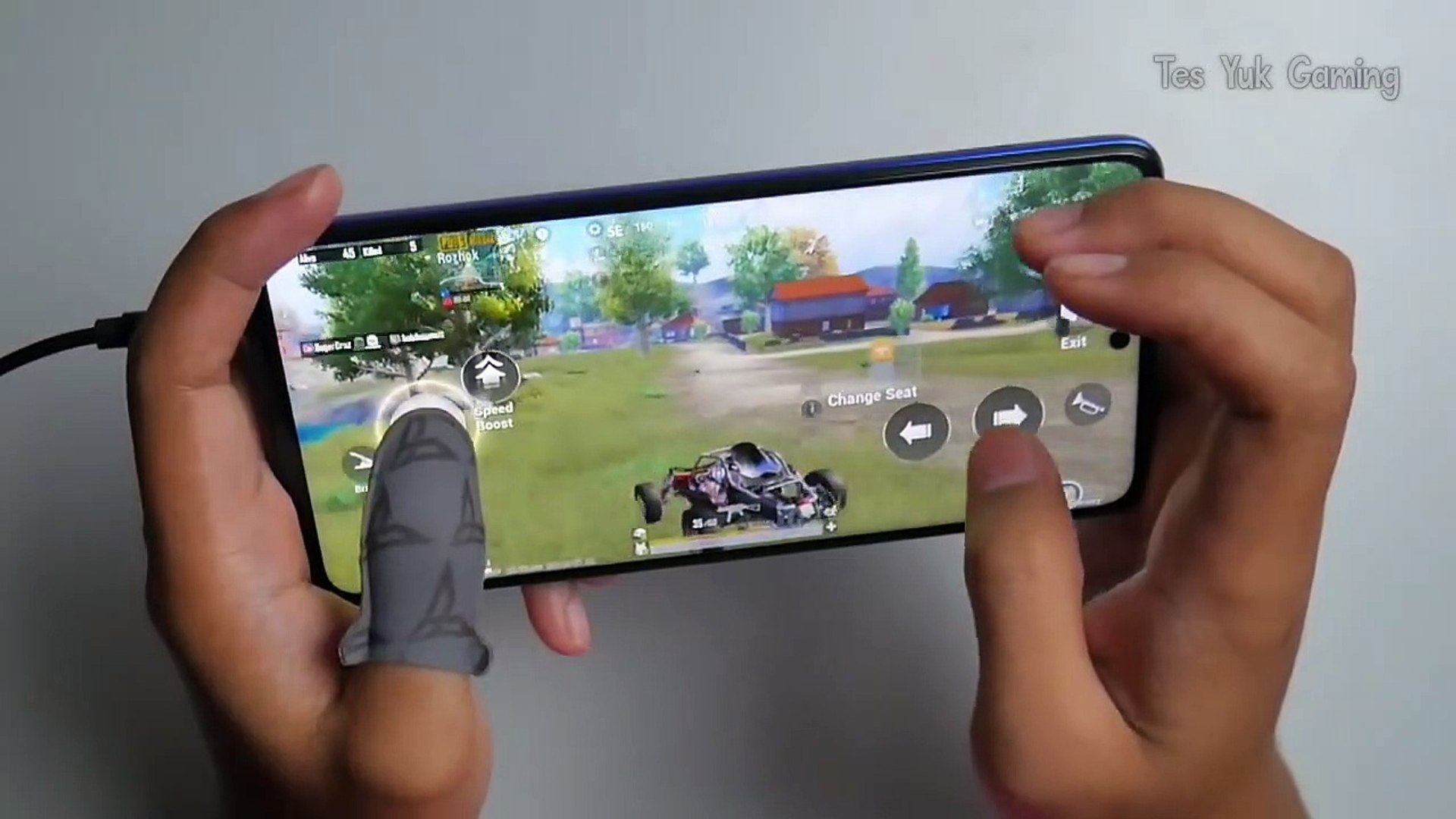 ⁣3000   Damage___ _ Poco X3 Pro PUBG Full Handcam Solo Vs Squad
