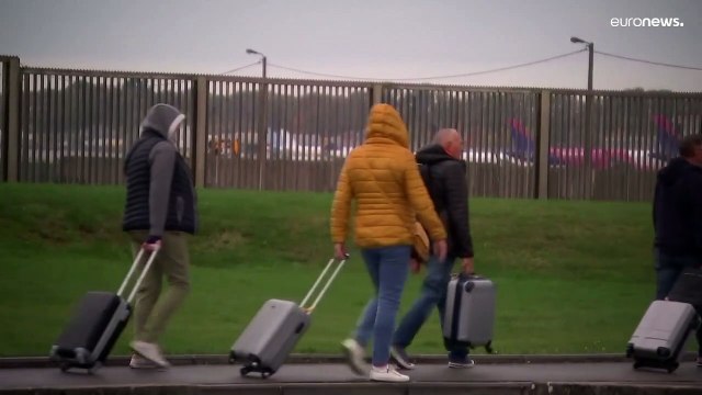 Хаос в аэропортах Германии и Бельгии