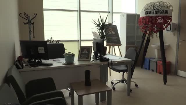 Son dakika haberleri... Doktor Ekrem Karakaya'nın hatırası, hastanedeki odasında yaşatılıyor
