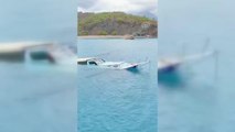 Antalya haberi... Antalya'da batan tekne parçalanarak sahile vurdu