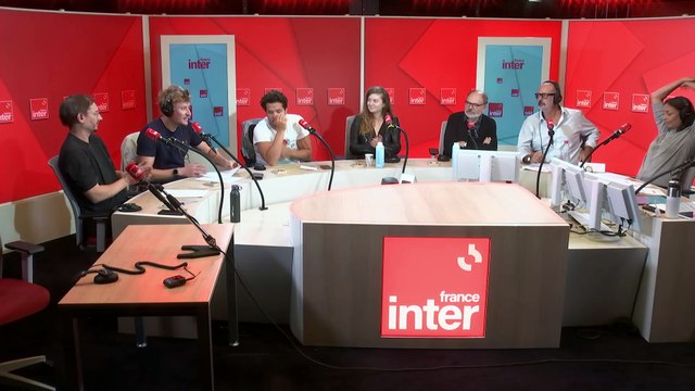 Gérémy Crédeville est Nikos Aliagas - Gérémy Crédeville part en live