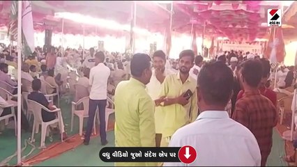 થરાદમાં કોંગ્રેસની પરિવર્તન યાત્રામાં ગહેલોતના ભાષણ દરમિયાન લોકોએ ચાલતી પકડી