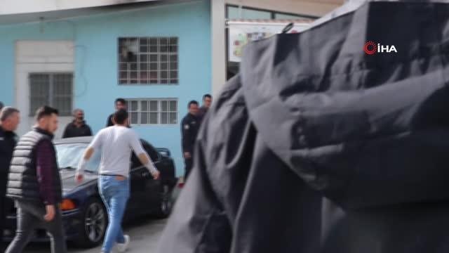 Son dakika haberleri | Mahkemeden çıktı adliye önünde davalı oldukları gencin babasını öldürdü