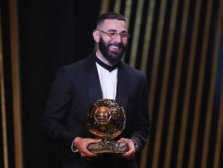 “Décevant”, “Ça gâche tout” : Les internautes fulminent face à la une du journal L’Équipe sur le Ballon d’Or de Karim Benzema