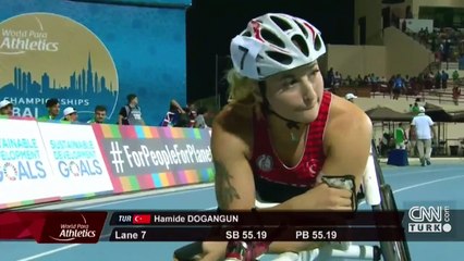 Hem şampiyon, hem anne...