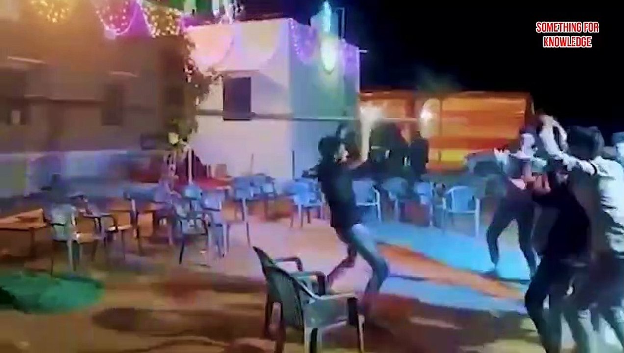 Funny Indian weddings   wedding fight   funny moments   wedding videos   Funny jaimala varmala video