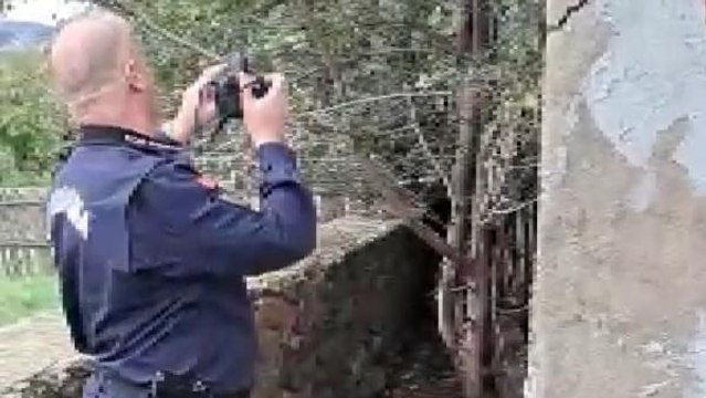 Son dakika haberleri! ÇEKMEKÖY'DE OCAKTAKİ PATLAMALAR NEDENİYLE HASAR GÖREN EVLERDE JANDARMA İNCELEME YAPTI