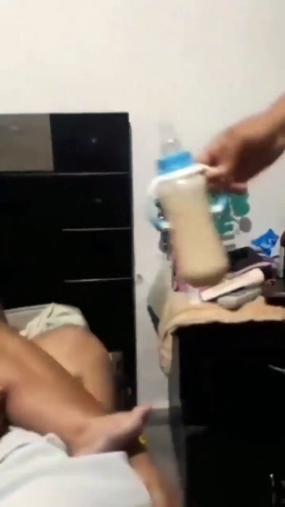 Quand ton bébé est déjà un grand fan de bière