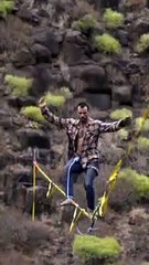 David Palomo entrenando para el mundial de 'highline' de Suiza