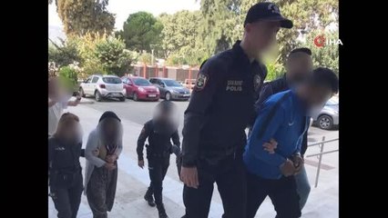 İzmir 3. sayfa haberi... İzmir'de anne oğul torbacı, narkotik polisine yakalandı