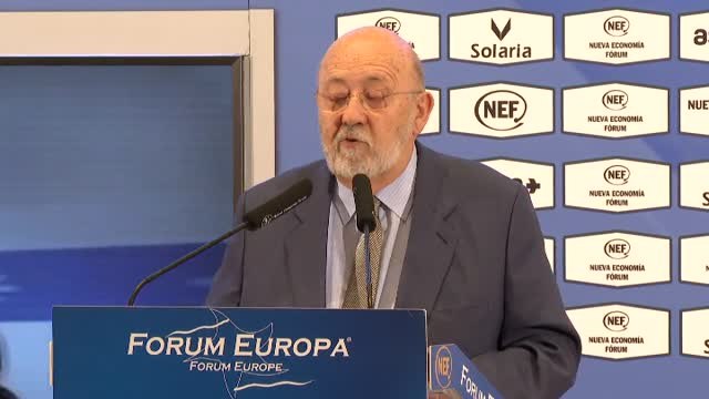 Tezanos justifica la caída de Feijóo en el CIS en que parte de la población ha visto que no tiene conocimientos necesarios