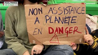 شاهد: طلاب المدارس الثانوية ينضمون إلى إضراب العمال في فرنسا