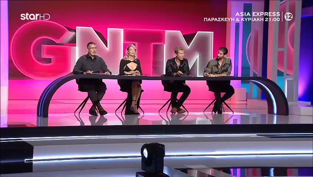 GNTM: Η ατάκα του Σοφρωνίου στην Τζούλια, την έ...
