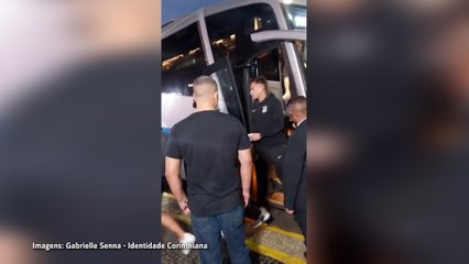 Video herunterladen: Corinthians chega ao Rio de Janeiro para a decisão da Copa do Brasil contra o Flamengo