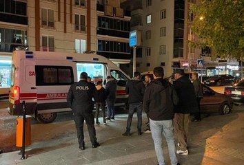 Kavga eden iki çocuk birbirini bıçakla yaraladı