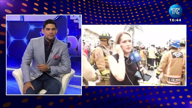Dos fallecidos y un herido tras caída de avioneta en Guayaquil