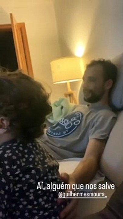 Bruna Quintas e Guilherme Moura com a filha